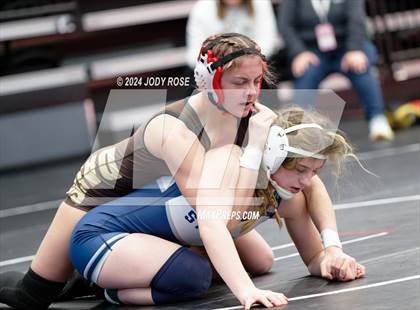 Thumbnail 2 in UHSAA 6A Finals photogallery.
