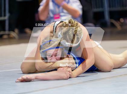 Thumbnail 3 in UHSAA 6A Finals photogallery.