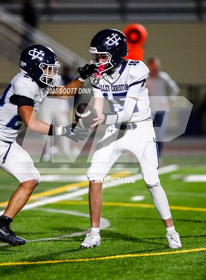 Thumbnail 2 in JV: Valley Christian @ Saint Francis photogallery.