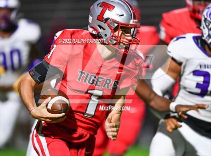 Thumbnail 2 in Ridge Point @ Fort Bend Travis photogallery.