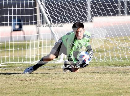 Thumbnail 3 in Bishop Gorman vs Sierra Vista photogallery.