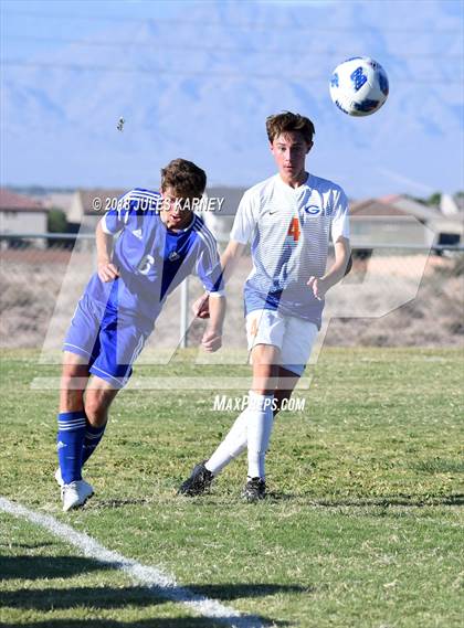 Thumbnail 2 in Bishop Gorman vs Sierra Vista photogallery.