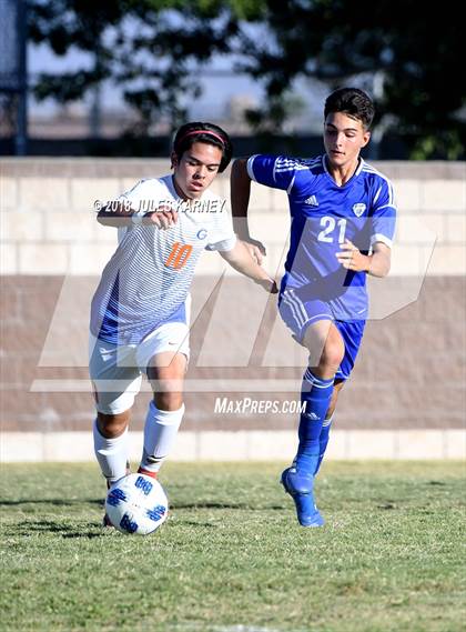 Thumbnail 2 in Bishop Gorman vs Sierra Vista photogallery.