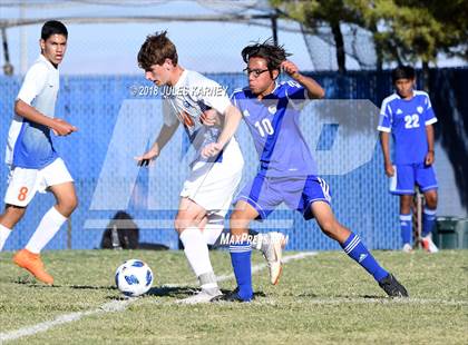 Thumbnail 1 in Bishop Gorman vs Sierra Vista photogallery.