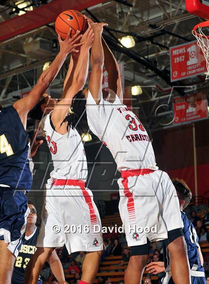 Thumbnail 1 in Village Christian vs. St. John Bosco (Nike Extravaganza) photogallery.
