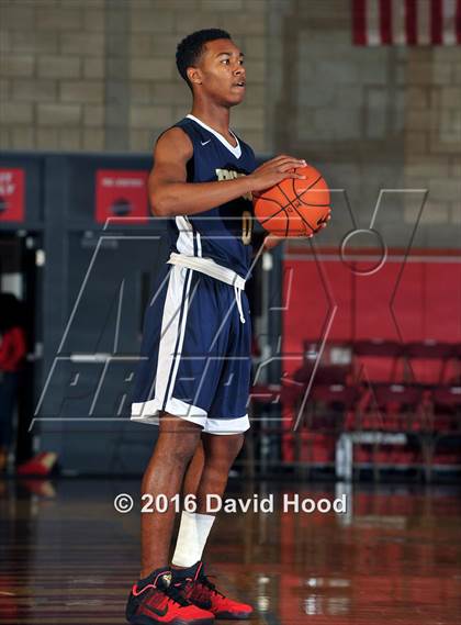 Thumbnail 1 in Village Christian vs. St. John Bosco (Nike Extravaganza) photogallery.