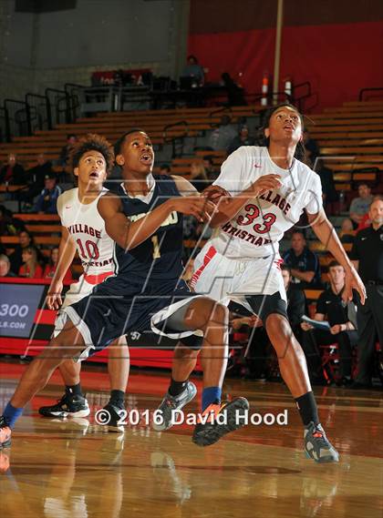 Thumbnail 2 in Village Christian vs. St. John Bosco (Nike Extravaganza) photogallery.