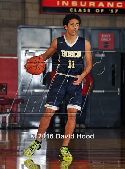 Thumbnail 3 in Village Christian vs. St. John Bosco (Nike Extravaganza) photogallery.