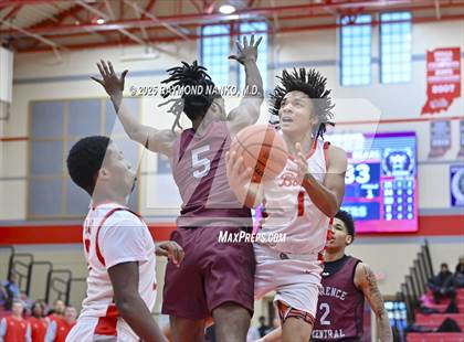 Thumbnail 3 in Lawrence Central vs. Evansville Bosse photogallery.