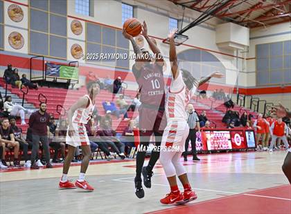 Thumbnail 1 in Lawrence Central vs. Evansville Bosse photogallery.