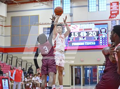 Thumbnail 2 in Lawrence Central vs. Evansville Bosse photogallery.