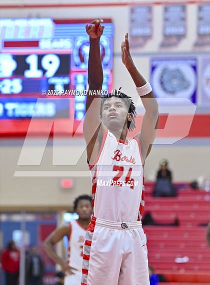 Thumbnail 2 in Lawrence Central vs. Evansville Bosse photogallery.