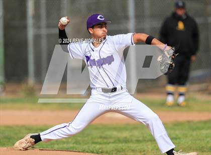 Thumbnail 2 in St. Bernard vs Cathedral photogallery.