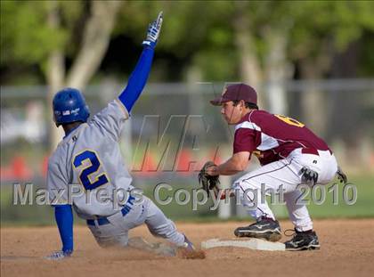 Thumbnail 2 in Wood vs. Menlo-Atherton (Cordova Easter Tournament) photogallery.