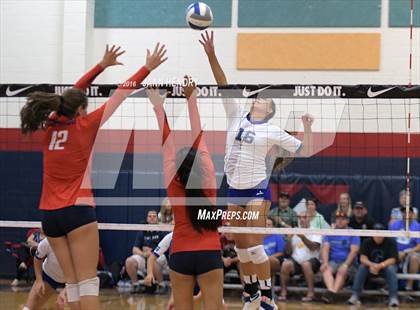 Thumbnail 2 in Coronado vs. Pleasant Grove (Durango Fall Classic) photogallery.