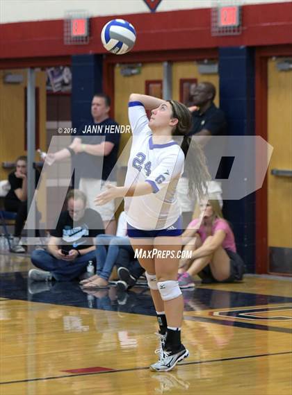 Thumbnail 3 in Coronado vs. Pleasant Grove (Durango Fall Classic) photogallery.