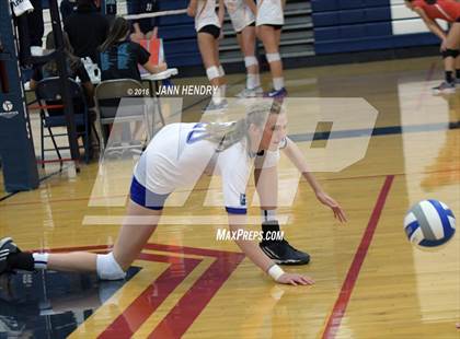 Thumbnail 3 in Coronado vs. Pleasant Grove (Durango Fall Classic) photogallery.