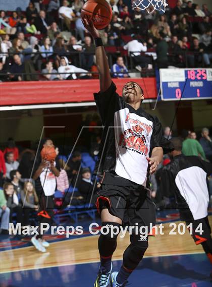 Thumbnail 1 in Spring Valley vs Clarkstown South (Section 1 Class AA Semifinal) photogallery.
