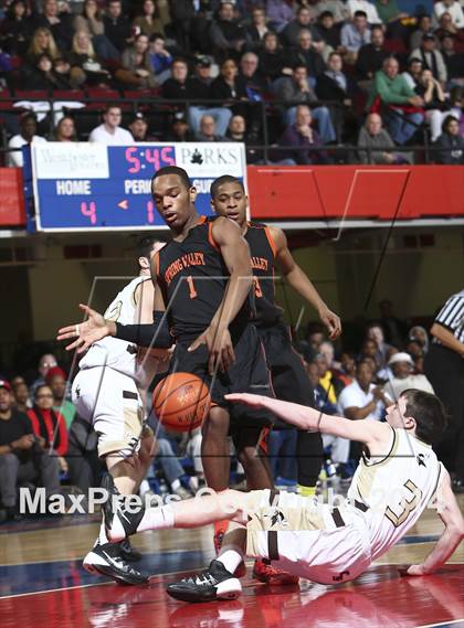 Thumbnail 2 in Spring Valley vs Clarkstown South (Section 1 Class AA Semifinal) photogallery.