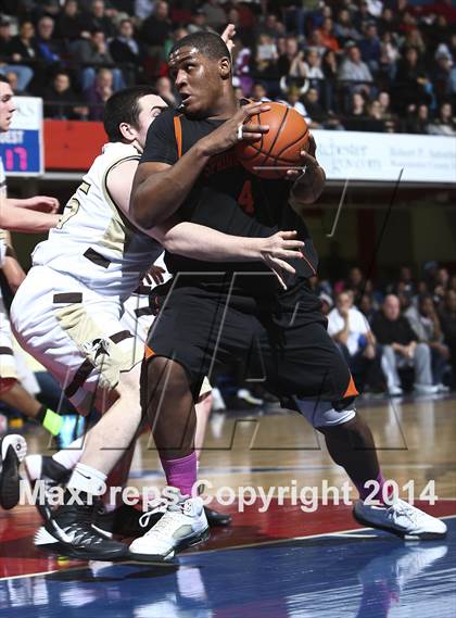 Thumbnail 3 in Spring Valley vs Clarkstown South (Section 1 Class AA Semifinal) photogallery.
