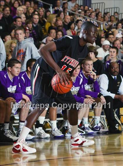 Thumbnail 3 in Etiwanda @ Valencia (CIF SS Playoffs) photogallery.