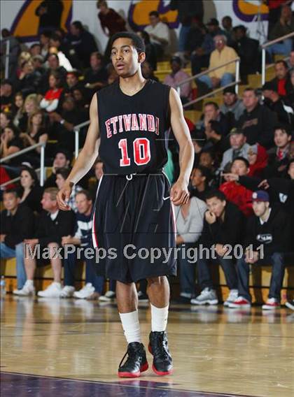 Thumbnail 3 in Etiwanda @ Valencia (CIF SS Playoffs) photogallery.