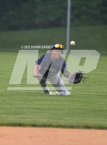 Thumbnail 3 in Indianapolis Kings @ Covenant Christian photogallery.