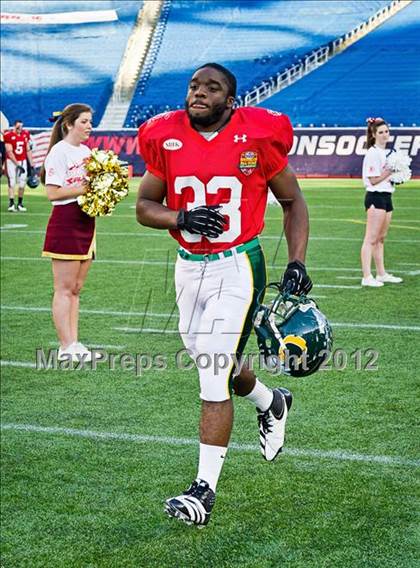 Thumbnail 2 in  MHSFCA/Aleppo Shriners All-Star Classic (North vs. South) photogallery.
