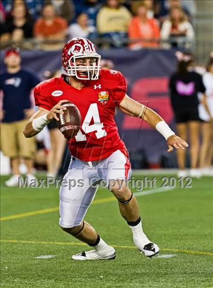 Thumbnail 2 in  MHSFCA/Aleppo Shriners All-Star Classic (North vs. South) photogallery.