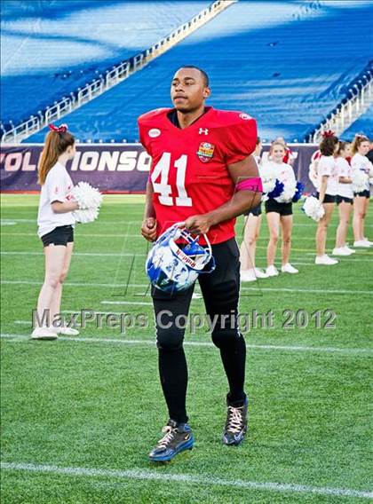 Thumbnail 3 in  MHSFCA/Aleppo Shriners All-Star Classic (North vs. South) photogallery.