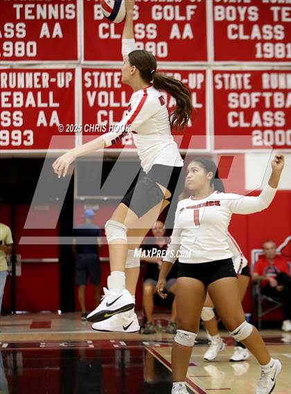 Thumbnail 3 in Chandler Prep vs Florence (Florence Invitational) photogallery.