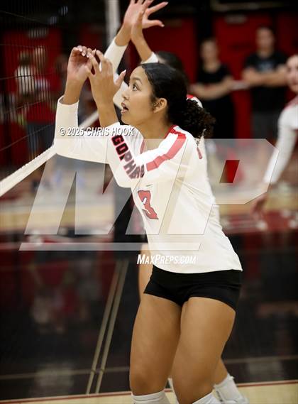 Thumbnail 2 in Chandler Prep vs Florence (Florence Invitational) photogallery.