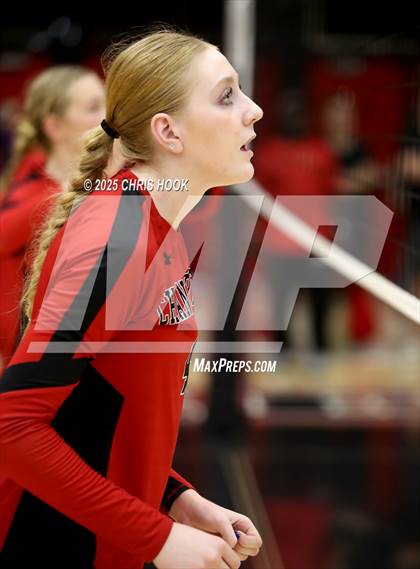 Thumbnail 3 in Chandler Prep vs Florence (Florence Invitational) photogallery.