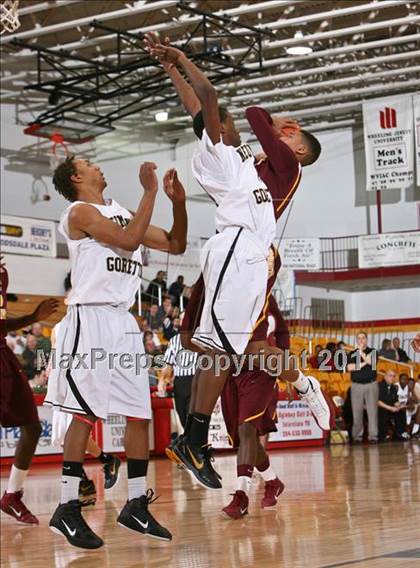Thumbnail 2 in Neumann Goretti vs. Mt. Vernon (Cancer Research Classic) photogallery.