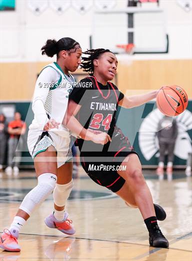 Etiwanda vs. St. Mary's (Sabrina Ionescu SI20 Showcase)