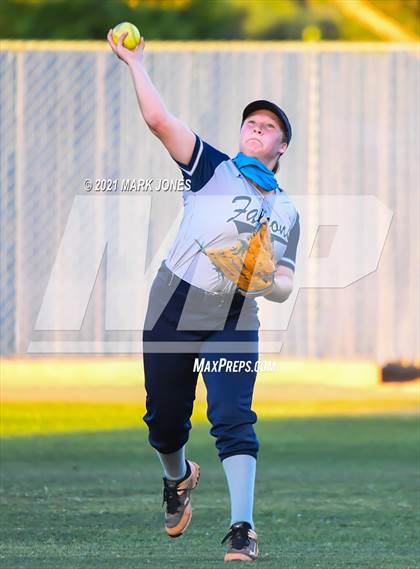 Thumbnail 1 in Cactus Shadows @ Willow Canyon  photogallery.