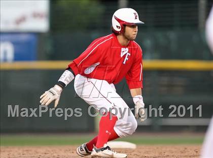 Thumbnail 2 in Rush-Henrietta vs. Fairport (Section 5 Class AAA Final) photogallery.