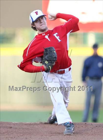 Thumbnail 3 in Rush-Henrietta vs. Fairport (Section 5 Class AAA Final) photogallery.
