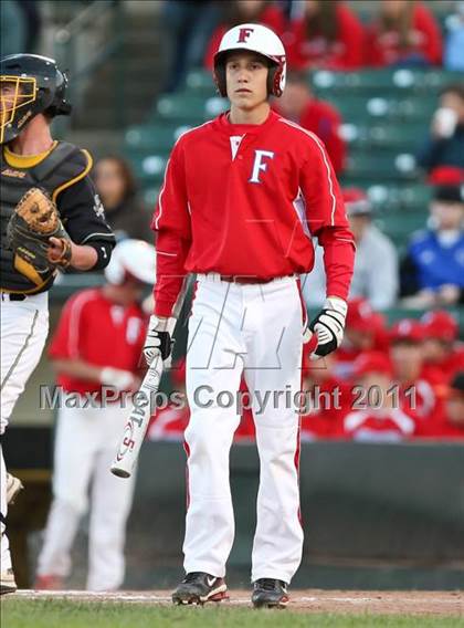 Thumbnail 2 in Rush-Henrietta vs. Fairport (Section 5 Class AAA Final) photogallery.