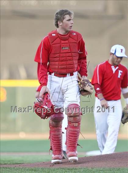 Thumbnail 2 in Rush-Henrietta vs. Fairport (Section 5 Class AAA Final) photogallery.