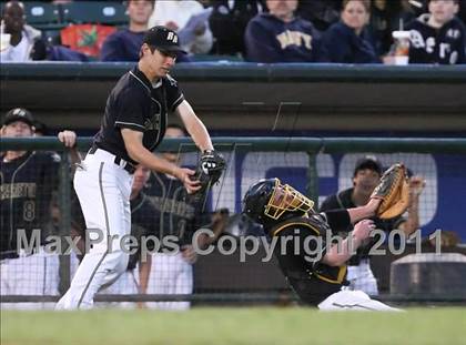 Thumbnail 2 in Rush-Henrietta vs. Fairport (Section 5 Class AAA Final) photogallery.
