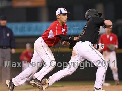 Thumbnail 2 in Rush-Henrietta vs. Fairport (Section 5 Class AAA Final) photogallery.