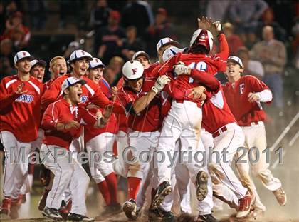 Thumbnail 1 in Rush-Henrietta vs. Fairport (Section 5 Class AAA Final) photogallery.
