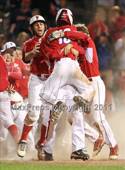Thumbnail 3 in Rush-Henrietta vs. Fairport (Section 5 Class AAA Final) photogallery.