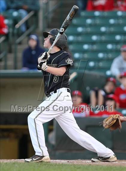 Thumbnail 3 in Rush-Henrietta vs. Fairport (Section 5 Class AAA Final) photogallery.