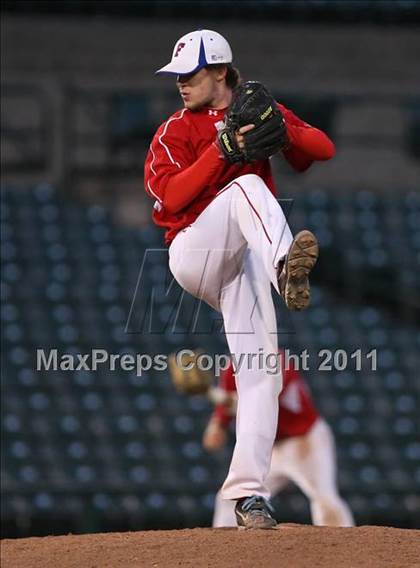 Thumbnail 1 in Rush-Henrietta vs. Fairport (Section 5 Class AAA Final) photogallery.