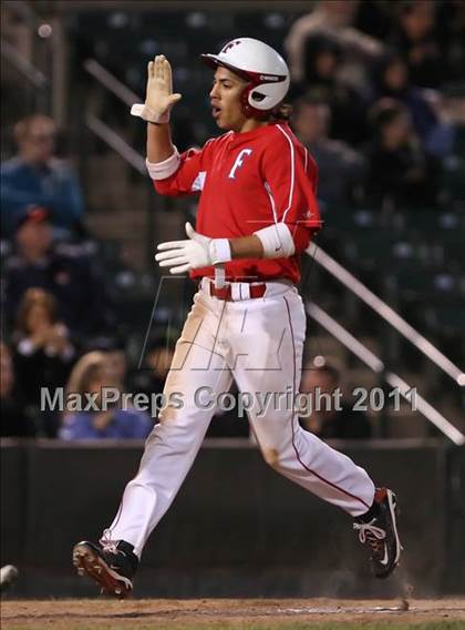 Thumbnail 3 in Rush-Henrietta vs. Fairport (Section 5 Class AAA Final) photogallery.
