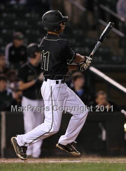 Thumbnail 2 in Rush-Henrietta vs. Fairport (Section 5 Class AAA Final) photogallery.