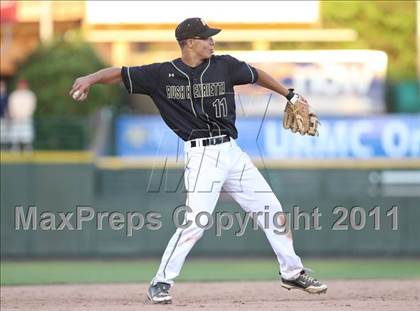 Thumbnail 3 in Rush-Henrietta vs. Fairport (Section 5 Class AAA Final) photogallery.