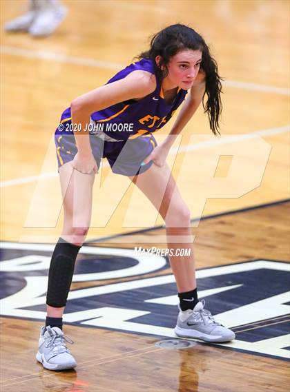 Thumbnail 3 in Panhandle vs. Vega (UIL 2A Area Playoff) photogallery.
